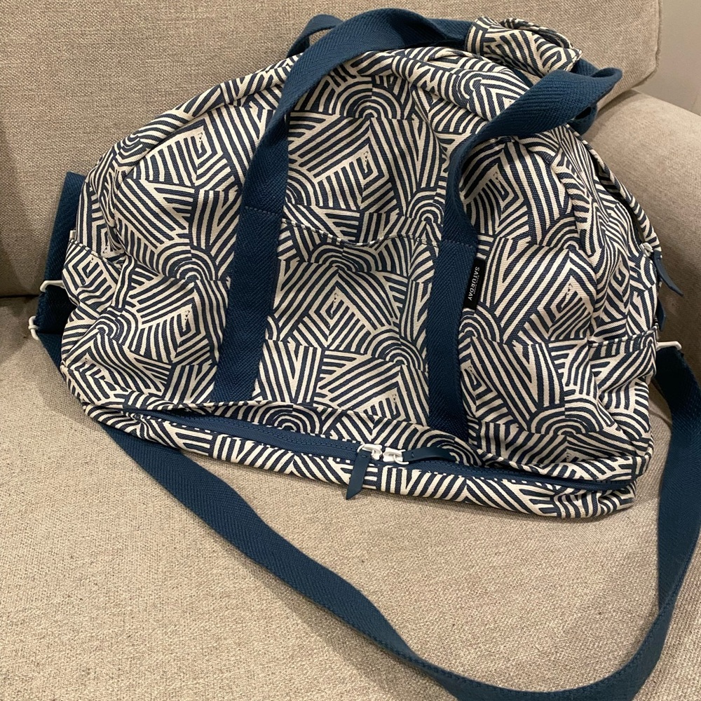 Kate Spade Saturday Weekender